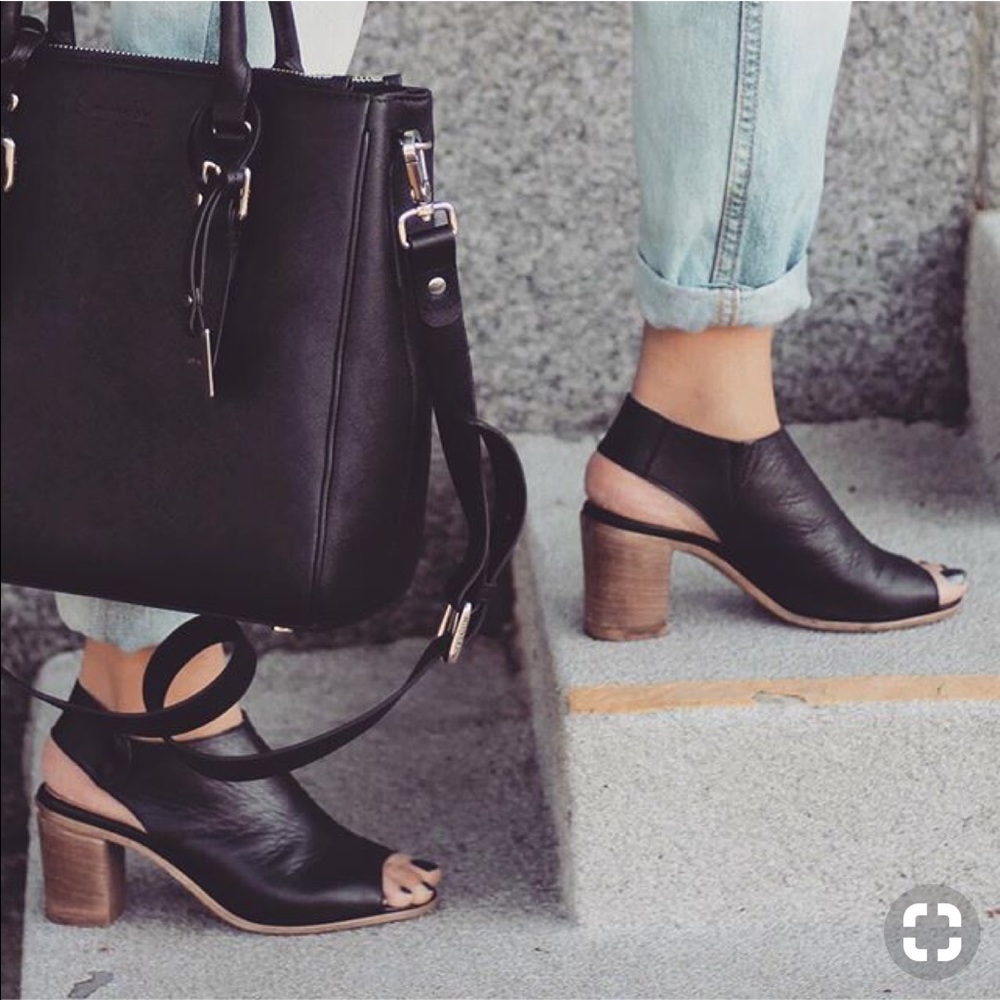 Bueno Umay Heels
